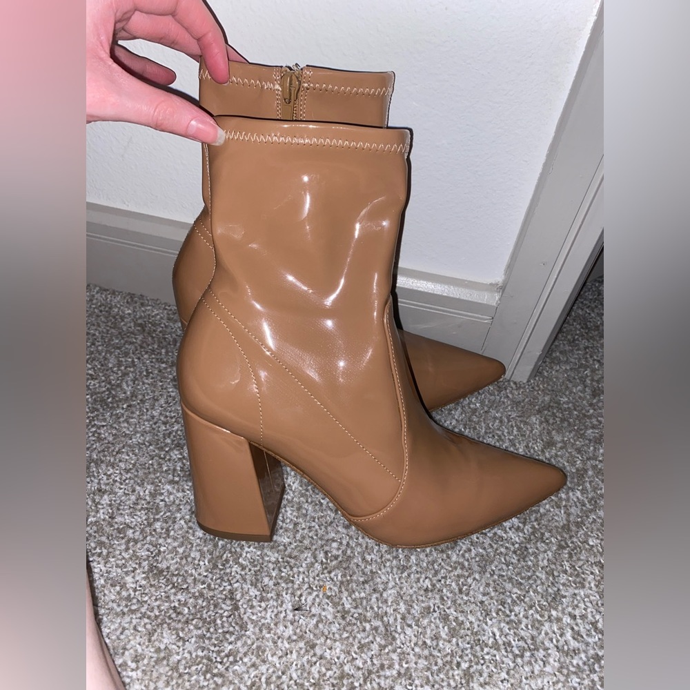 STEVE MADDEN HAYES BROWN LEATHER BOOTIE 💄💓